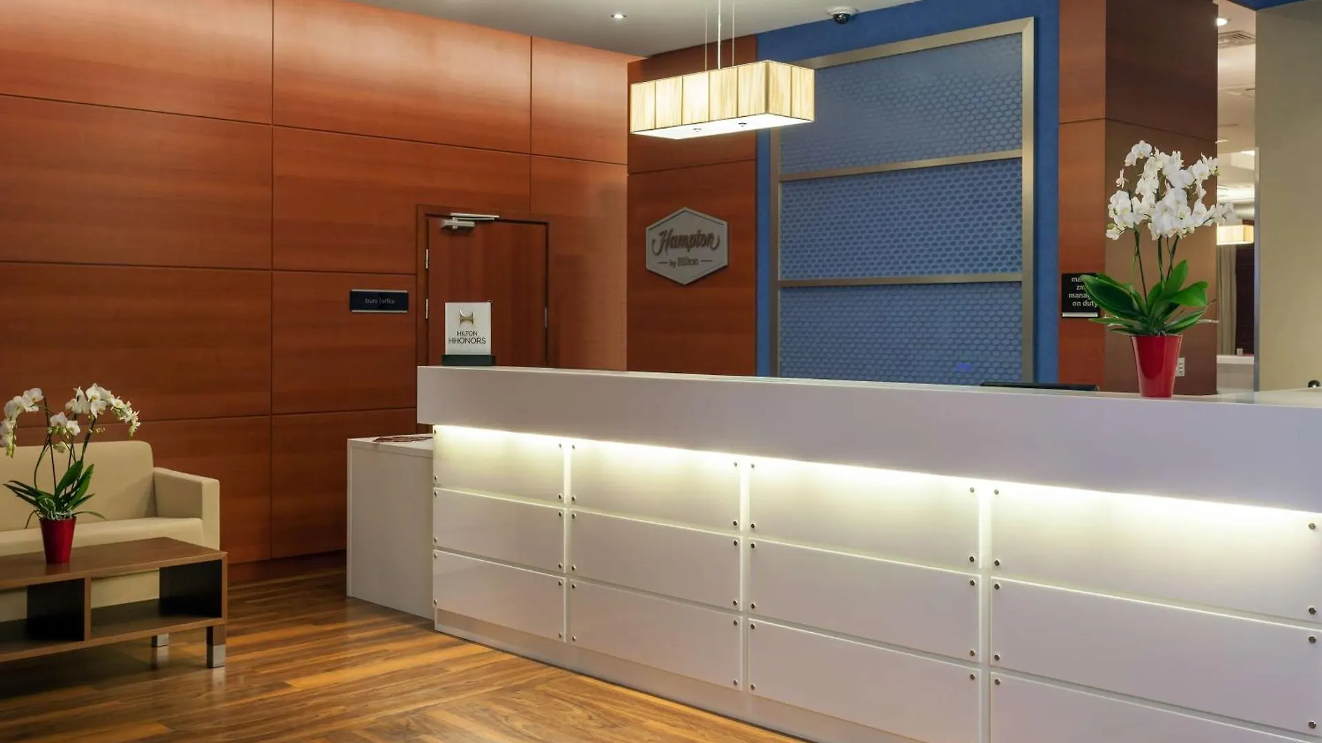 Hampton By Hilton Warsaw Airport Hotel