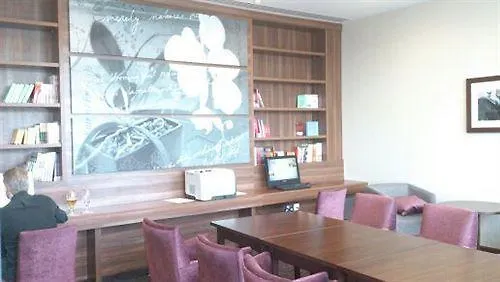 Hampton By Hilton Warsaw Airport Hotell 3*,  Polen