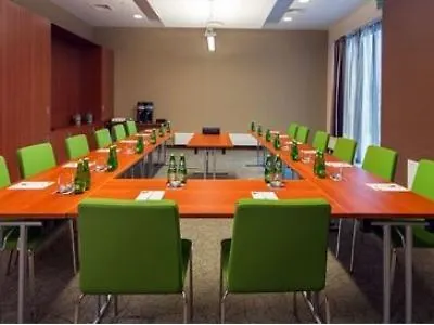 Hampton By Hilton Warsaw Airport Hotell