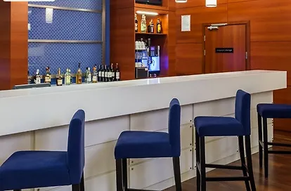 Hampton By Hilton Warsaw Airport Hotell